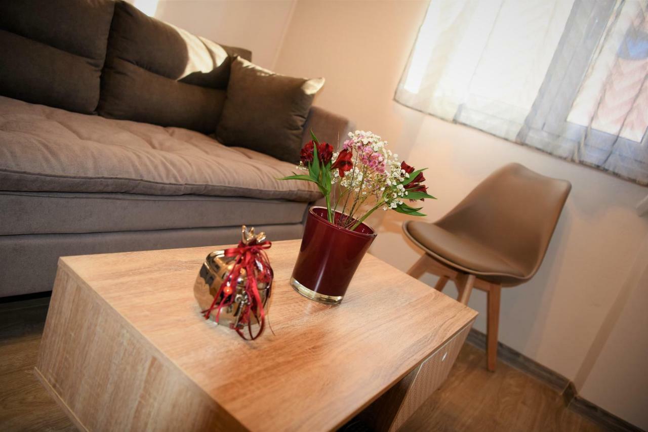 Kampielo Apartment Corfu  Buitenkant foto
